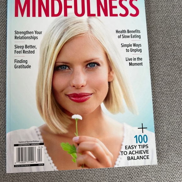 9 assorted mindfulness magazines - Picture 7 of 10